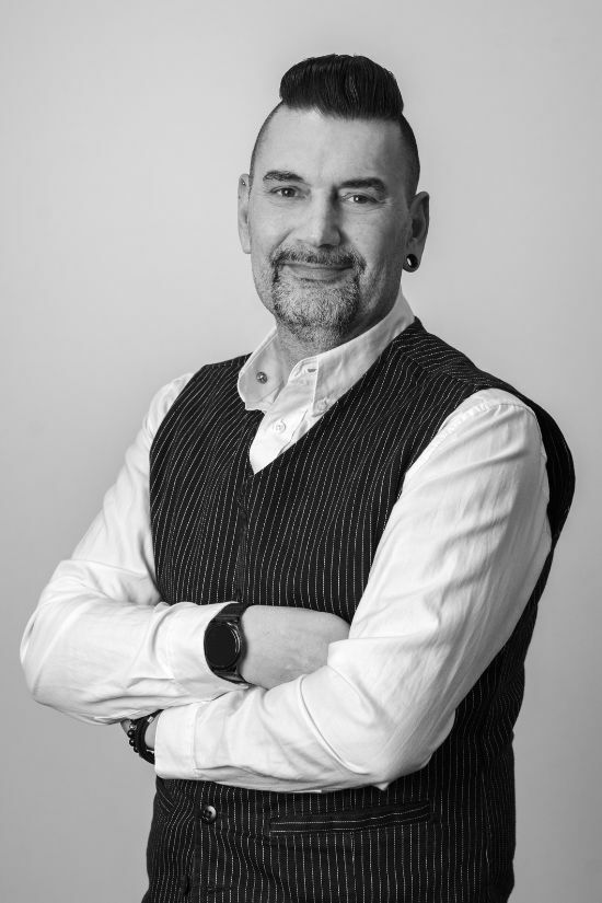 André Bakshi